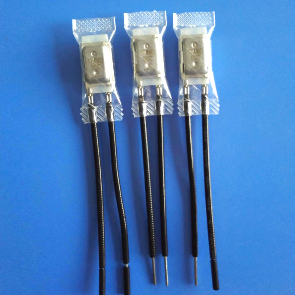 17AM-D+PTC manual reset thermal protector thermal overload protector 